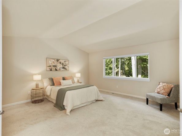 2776 NE Noll Valley Loop, Poulsbo WA 98370