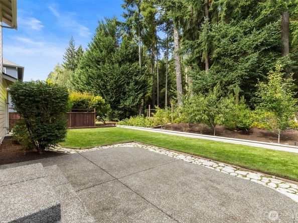 2776 NE Noll Valley Loop, Poulsbo WA 98370