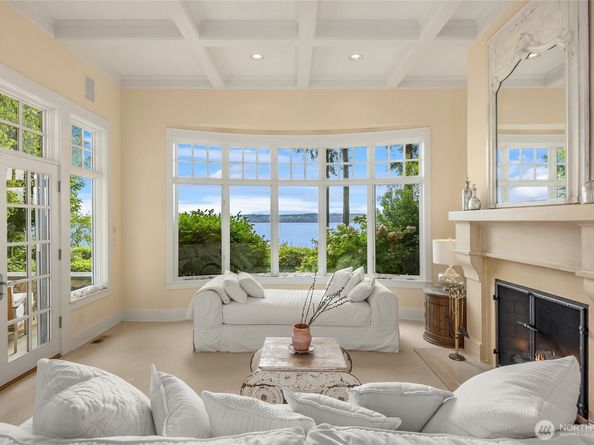 13401 Manzanita Road NE, Bainbridge Island WA 98110