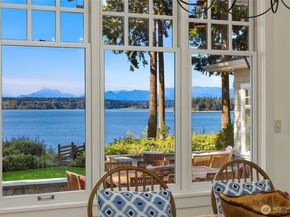 13401 Manzanita Road NE, Bainbridge Island WA 98110