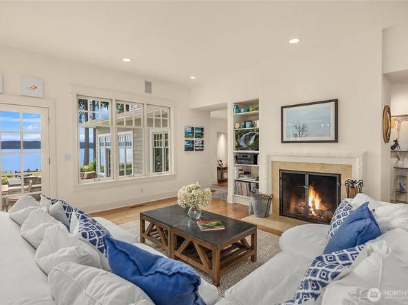 13401 Manzanita Road NE, Bainbridge Island WA 98110