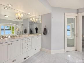 13401 Manzanita Road NE, Bainbridge Island WA 98110