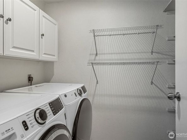 14424 NE 30th Place 29A, Bellevue WA 98007