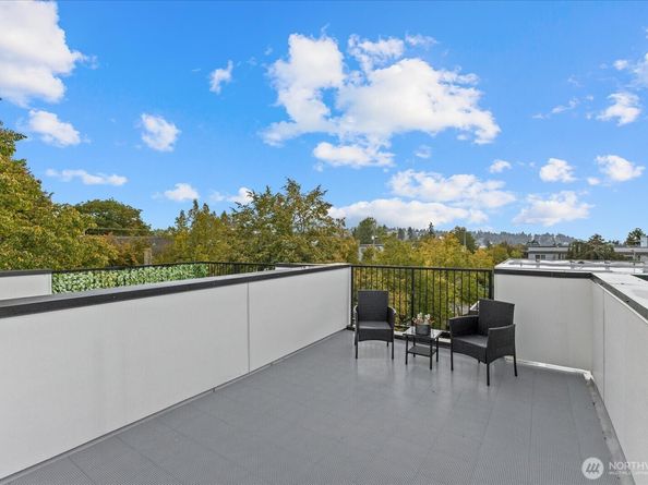 5439 California Avenue SW H, Seattle WA 98136