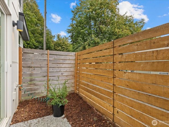 5439 California Avenue SW H, Seattle WA 98136