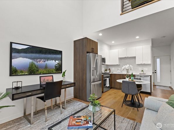 5439 California Avenue SW H, Seattle WA 98136