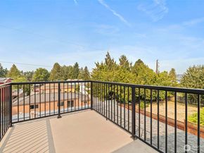 10821 Crestwood Drive S, Seattle WA 98178