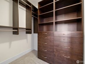 120 NW 39th Street 407, Seattle WA 98107