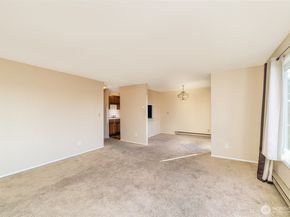 221 SW 154th Street 8, Burien WA 98166