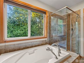 9301 53rd Avenue S, Seattle WA 98118