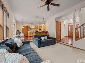 9301 53rd Avenue S, Seattle WA 98118