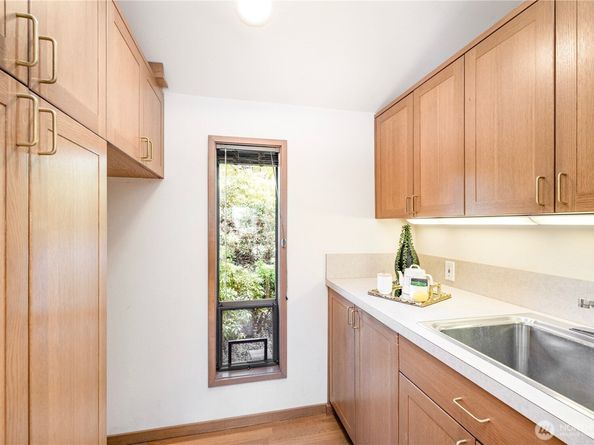 4103 106th Place NE, Kirkland WA 98033