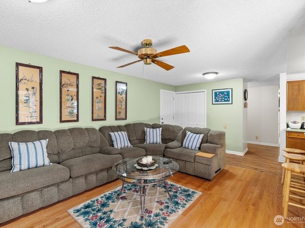2205 Blaine Circle SE, Renton WA 98055