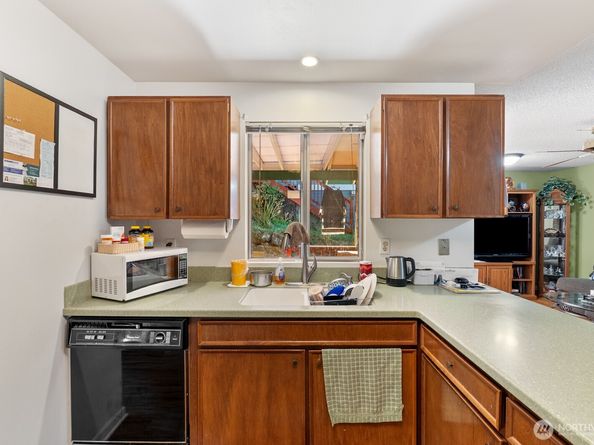 2205 Blaine Circle SE, Renton WA 98055