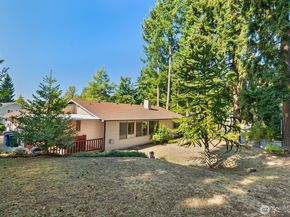 2205 Blaine Circle SE, Renton WA 98055