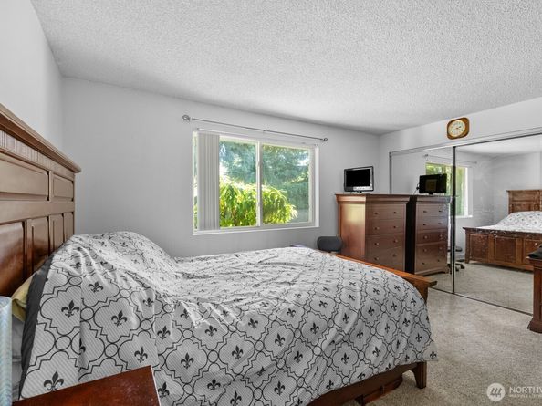 2205 Blaine Circle SE, Renton WA 98055