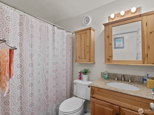 2205 Blaine Circle SE, Renton WA 98055