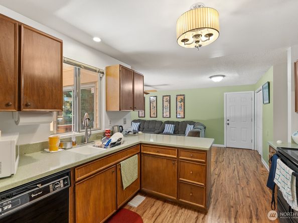 2205 Blaine Circle SE, Renton WA 98055