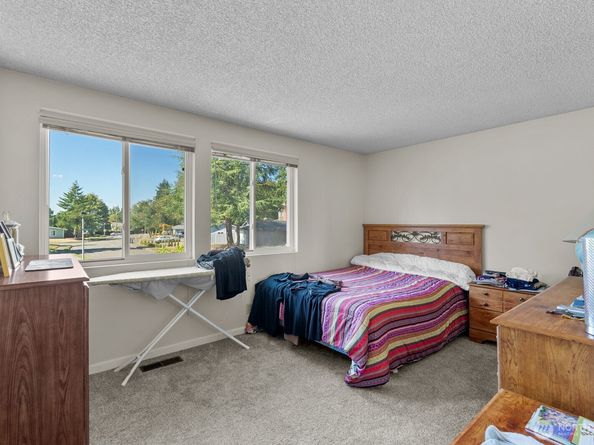 2205 Blaine Circle SE, Renton WA 98055