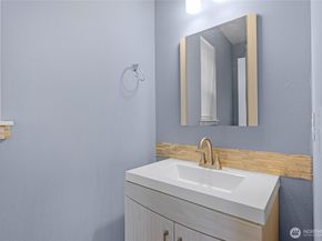 10330 White Deer Place, Silverdale WA 98388