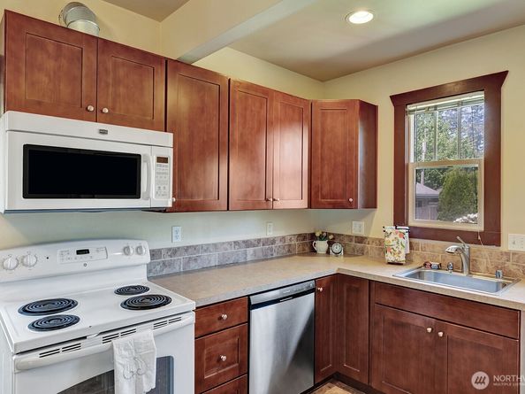 250 SE Andrews Street, Issaquah WA 98027