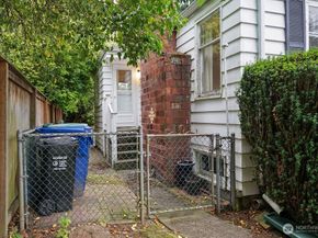 9521 12th Avenue NW, Seattle WA 98117