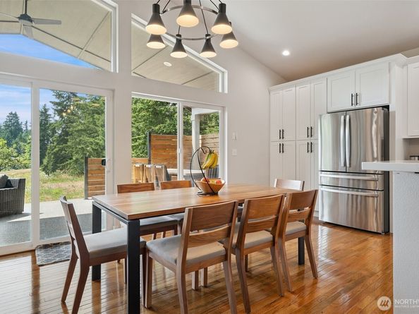 1738 Lilypad Place E, Port Orchard WA 98366