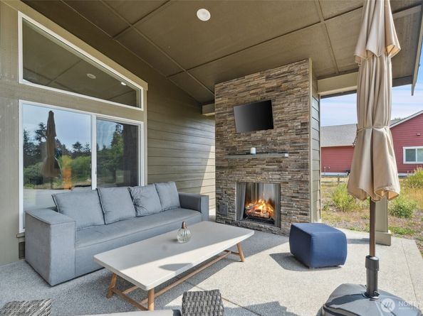 1738 Lilypad Place E, Port Orchard WA 98366
