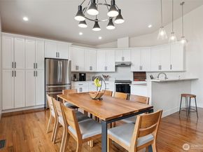 1738 Lilypad Place E, Port Orchard WA 98366