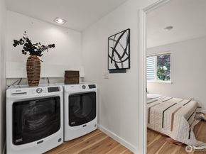 9641 NE 121st Lane, Kirkland WA 98034