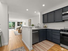 9641 NE 121st Lane, Kirkland WA 98034