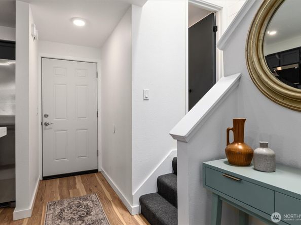 9641 NE 121st Lane, Kirkland WA 98034