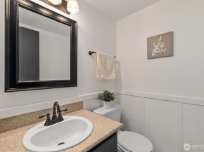 9641 NE 121st Lane, Kirkland WA 98034