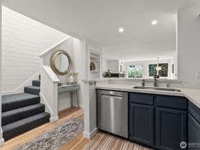 9641 NE 121st Lane, Kirkland WA 98034
