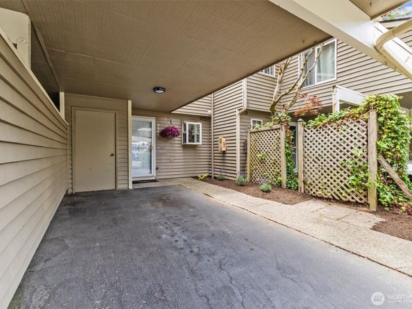9641 NE 121st Lane, Kirkland WA 98034