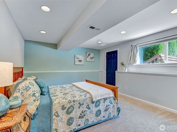 13506 89th Place NE, Kirkland WA 98034