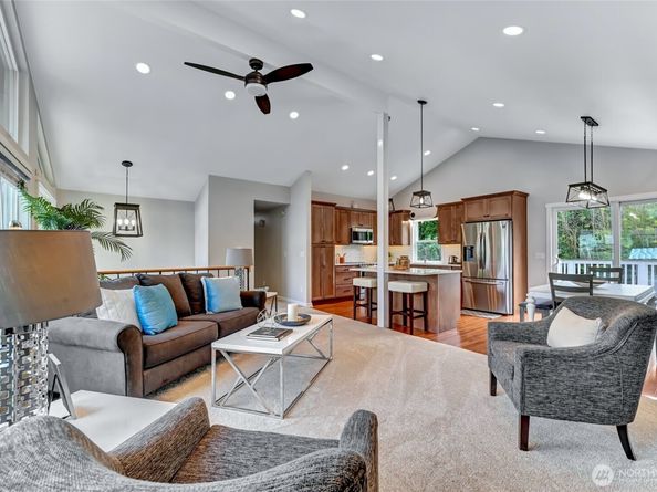 13506 89th Place NE, Kirkland WA 98034