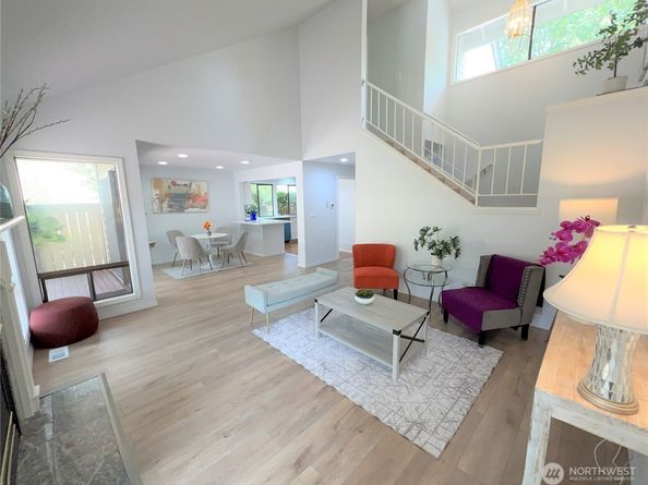 1711 159th PL NE 29, Bellevue WA 98008