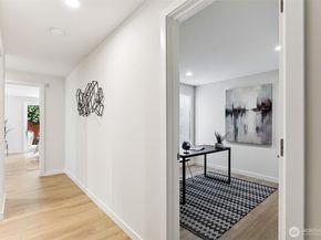 1613 California Avenue SW 101, Seattle WA 98116