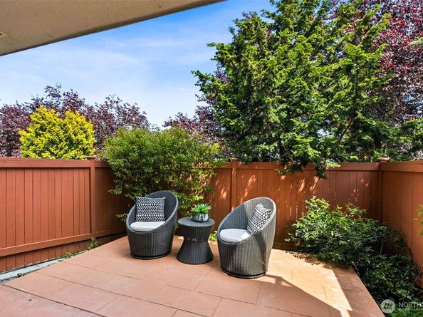 1613 California Avenue SW 101, Seattle WA 98116
