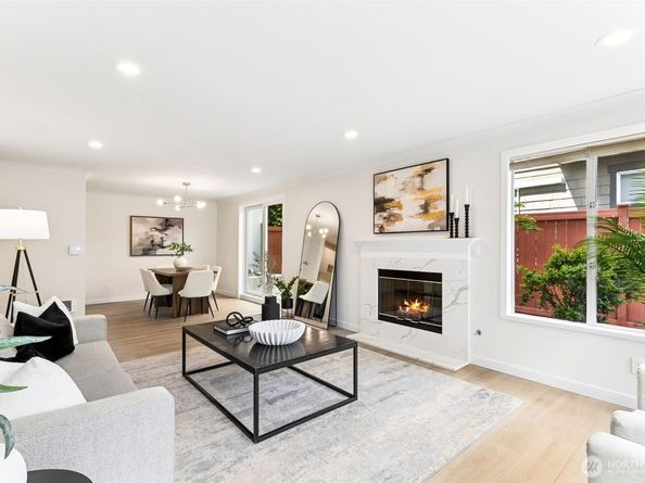 1613 California Avenue SW 101, Seattle WA 98116