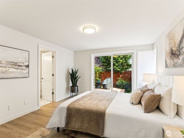 1613 California Avenue SW 101, Seattle WA 98116