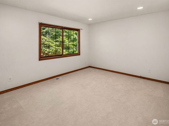 6220 146th Place SE, Bellevue WA 98006