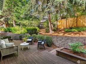 6220 146th Place SE, Bellevue WA 98006