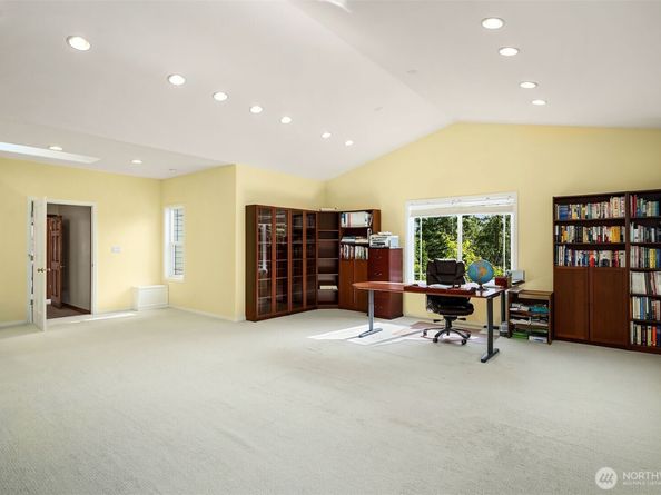6220 146th Place SE, Bellevue WA 98006