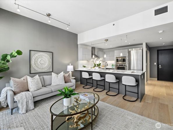 737 Olive Way 1903, Seattle WA 98101