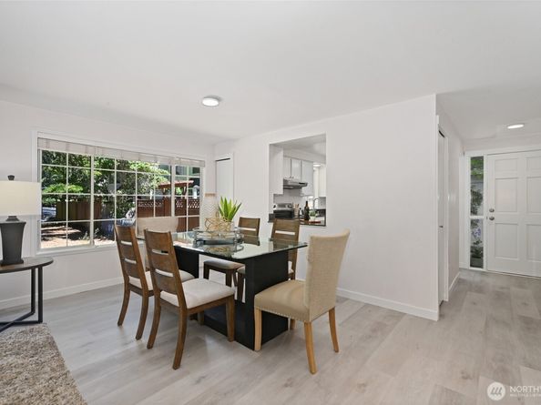 10263 NE 129th Lane, Kirkland WA 98034