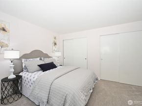 10263 NE 129th Lane, Kirkland WA 98034