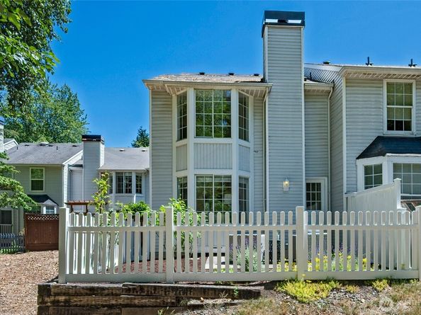 10263 NE 129th Lane, Kirkland WA 98034