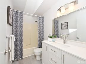 10263 NE 129th Lane, Kirkland WA 98034